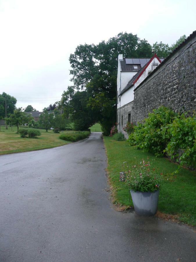 La Tour De La Chapelle Villa Couthuin Buitenkant foto